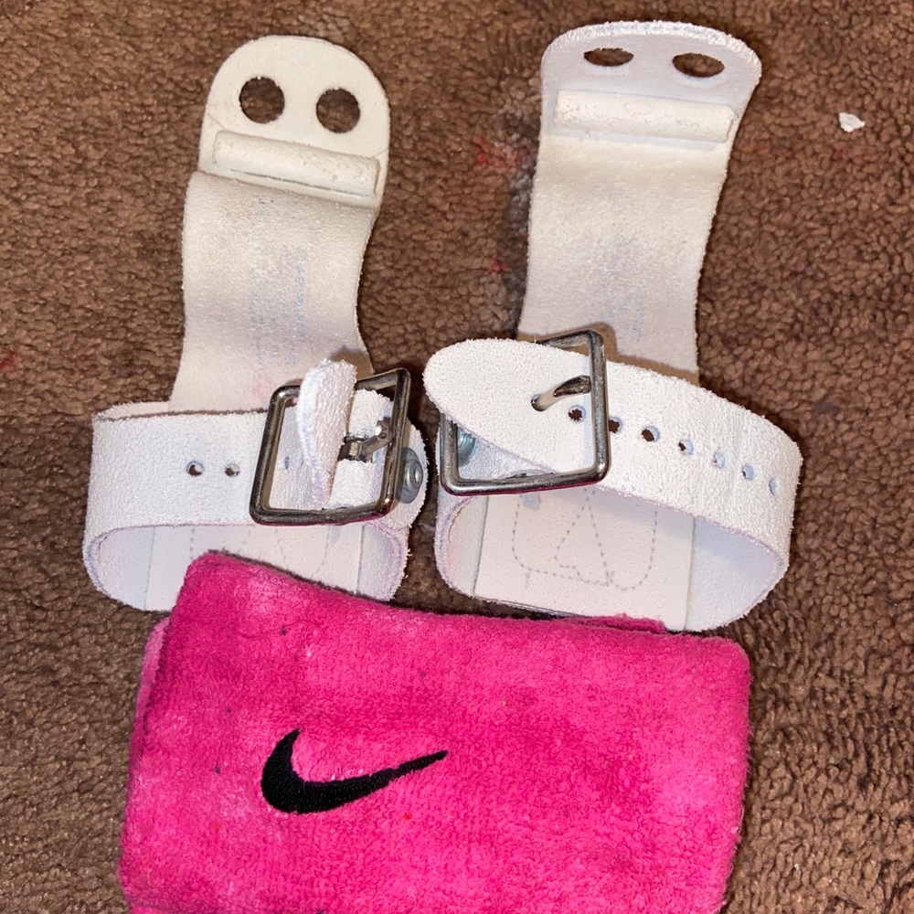 ~Girls gymnastics grips~